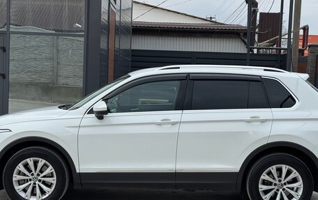 Volkswagen Tiguan II, 2020 год, 2 250 000 рублей, 4 фотография