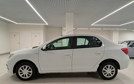 Renault Logan II, 2020 год, 800 000 рублей, 10 фотография