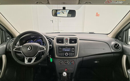 Renault Logan II, 2020 год, 800 000 рублей, 17 фотография