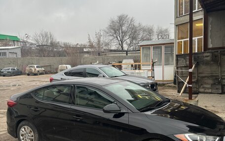 Hyundai Elantra VI рестайлинг, 2018 год, 1 200 000 рублей, 2 фотография