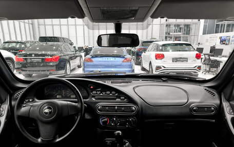 Chevrolet Niva I рестайлинг, 2015 год, 530 000 рублей, 14 фотография