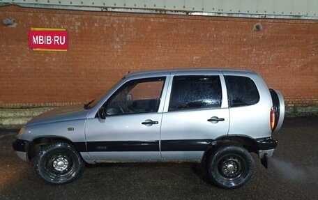 Chevrolet Niva I рестайлинг, 2005 год, 250 000 рублей, 1 фотография