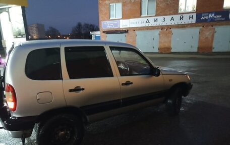 Chevrolet Niva I рестайлинг, 2005 год, 250 000 рублей, 3 фотография