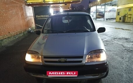 Chevrolet Niva I рестайлинг, 2005 год, 250 000 рублей, 2 фотография