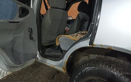 Chevrolet Niva I рестайлинг, 2005 год, 250 000 рублей, 5 фотография