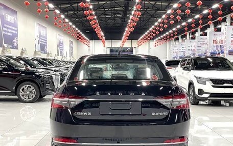 Skoda Superb III рестайлинг, 2024 год, 2 159 000 рублей, 5 фотография