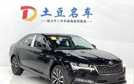 Skoda Superb III рестайлинг, 2024 год, 2 159 000 рублей, 3 фотография