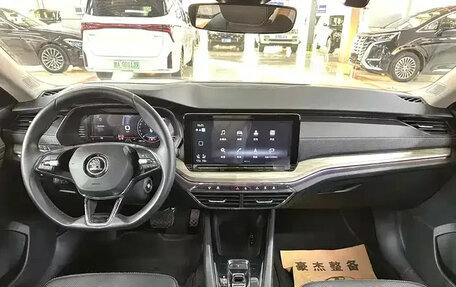 Skoda Octavia IV, 2022 год, 2 200 000 рублей, 5 фотография