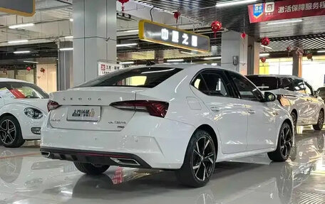 Skoda Octavia IV, 2022 год, 2 200 000 рублей, 8 фотография