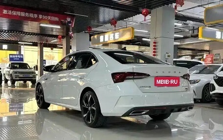 Skoda Octavia IV, 2022 год, 2 200 000 рублей, 9 фотография