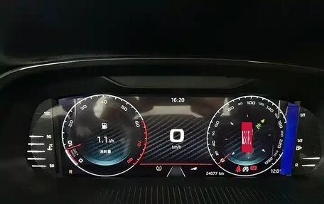 Skoda Octavia IV, 2022 год, 2 200 000 рублей, 7 фотография