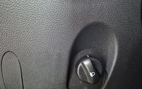 Renault Sandero II рестайлинг, 2015 год, 740 000 рублей, 17 фотография