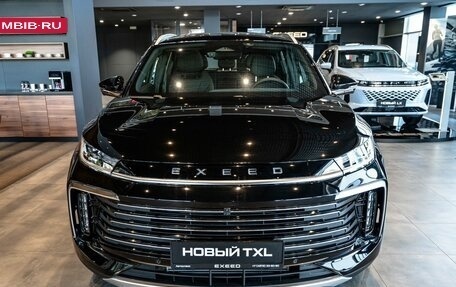 CheryExeed TXL, 2024 год, 4 200 000 рублей, 2 фотография