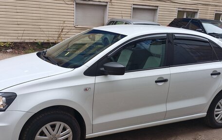 Volkswagen Polo VI (EU Market), 2018 год, 955 000 рублей, 3 фотография