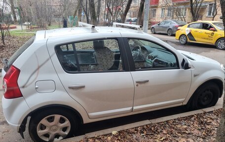 Renault Sandero I, 2011 год, 630 000 рублей, 3 фотография