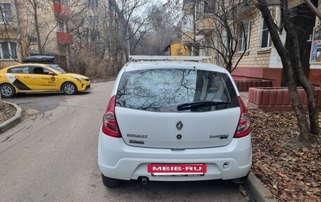 Renault Sandero I, 2011 год, 630 000 рублей, 2 фотография