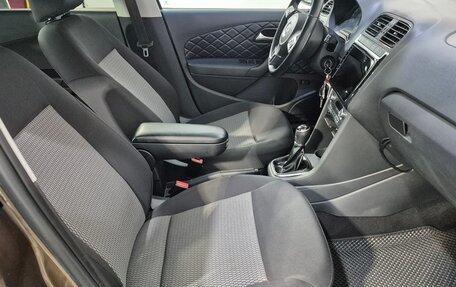 Volkswagen Polo VI (EU Market), 2015 год, 849 000 рублей, 13 фотография