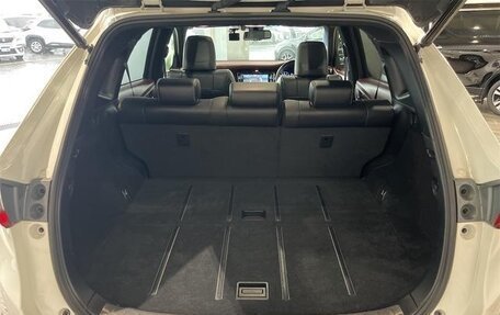 Toyota Harrier, 2019 год, 2 350 003 рублей, 13 фотография