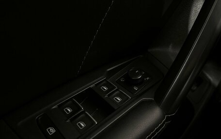 Volkswagen Tiguan II, 2019 год, 3 297 000 рублей, 15 фотография