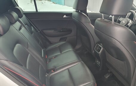 KIA Sportage IV рестайлинг, 2020 год, 3 300 000 рублей, 6 фотография