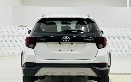 Toyota Yaris XP150 рестайлинг, 2022 год, 1 000 777 рублей, 5 фотография