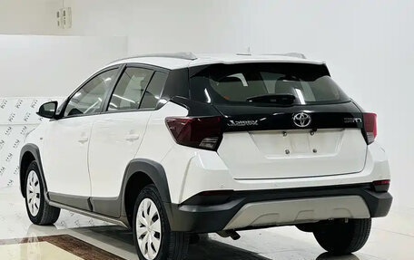 Toyota Yaris XP150 рестайлинг, 2022 год, 1 000 777 рублей, 6 фотография