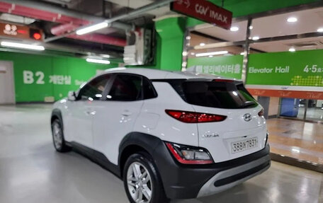 Hyundai Kona I, 2022 год, 1 390 000 рублей, 3 фотография