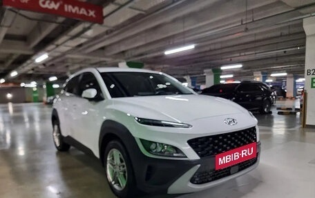Hyundai Kona I, 2022 год, 1 390 000 рублей, 2 фотография