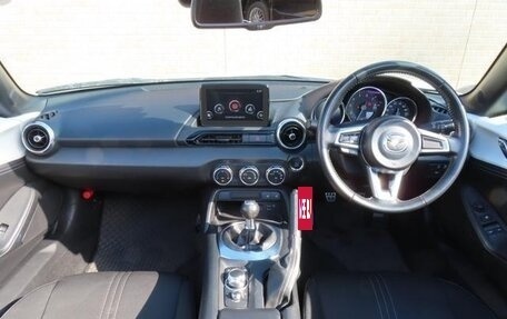 Mazda Roadster IV (ND), 2023 год, 1 800 000 рублей, 8 фотография