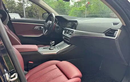 BMW 3 серия, 2022 год, 2 610 999 рублей, 12 фотография