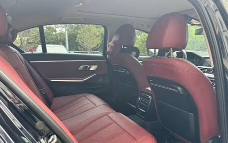 BMW 3 серия, 2022 год, 2 610 999 рублей, 14 фотография