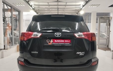 Toyota RAV4, 2014 год, 2 150 000 рублей, 5 фотография