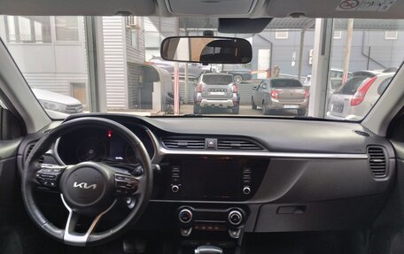 KIA Rio IV, 2021 год, 1 950 000 рублей, 7 фотография