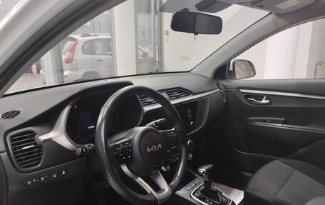 KIA Rio IV, 2021 год, 1 950 000 рублей, 8 фотография