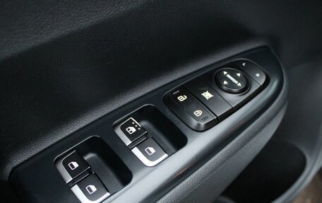 KIA Rio IV, 2019 год, 1 359 000 рублей, 9 фотография