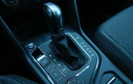 Volkswagen Tiguan II, 2017 год, 2 258 000 рублей, 16 фотография