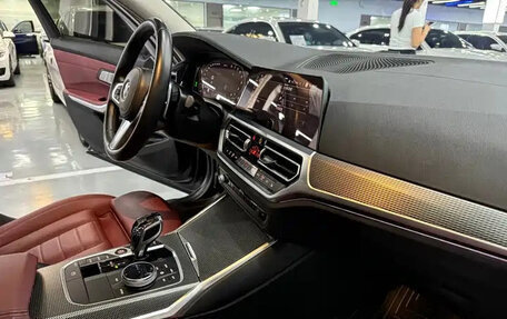 BMW 3 серия, 2022 год, 2 610 999 рублей, 8 фотография