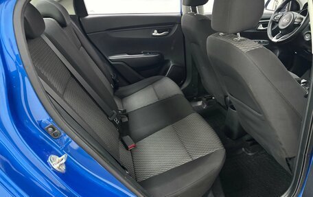 KIA Rio IV, 2017 год, 1 030 000 рублей, 15 фотография