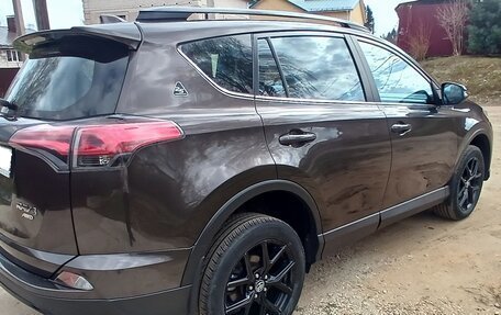 Toyota RAV4, 2018 год, 2 585 000 рублей, 5 фотография