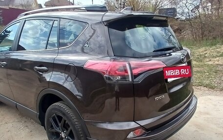 Toyota RAV4, 2018 год, 2 585 000 рублей, 7 фотография