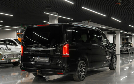 Mercedes-Benz V-Класс, 2018 год, 4 400 000 рублей, 5 фотография