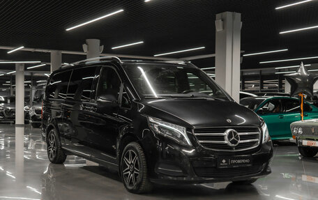 Mercedes-Benz V-Класс, 2018 год, 4 400 000 рублей, 2 фотография