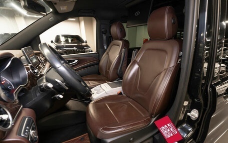 Mercedes-Benz V-Класс, 2018 год, 4 400 000 рублей, 9 фотография