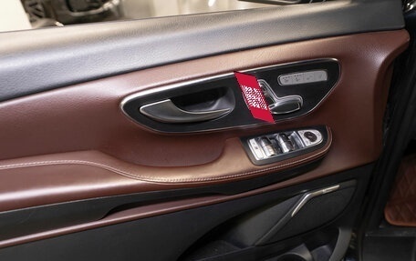 Mercedes-Benz V-Класс, 2018 год, 4 400 000 рублей, 18 фотография