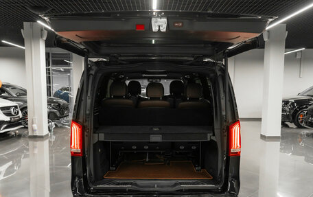 Mercedes-Benz V-Класс, 2018 год, 4 400 000 рублей, 28 фотография