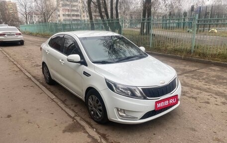 KIA Rio III рестайлинг, 2013 год, 850 000 рублей, 1 фотография