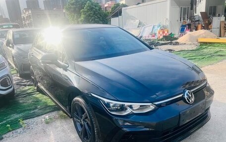 Volkswagen Golf VIII, 2022 год, 1 890 000 рублей, 5 фотография