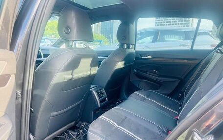 Volkswagen Golf VIII, 2022 год, 1 890 000 рублей, 7 фотография