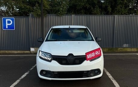 Renault Logan II, 2015 год, 330 000 рублей, 2 фотография