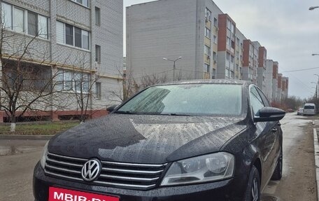Volkswagen Passat B7, 2012 год, 1 050 000 рублей, 1 фотография